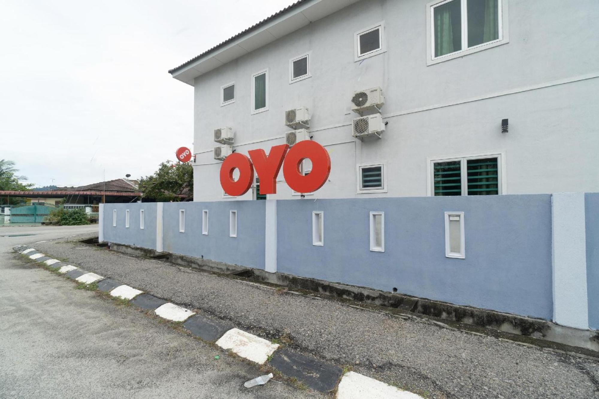 Oyo-90034法萨2B汽车旅馆 斯里曼绒 外观 照片
