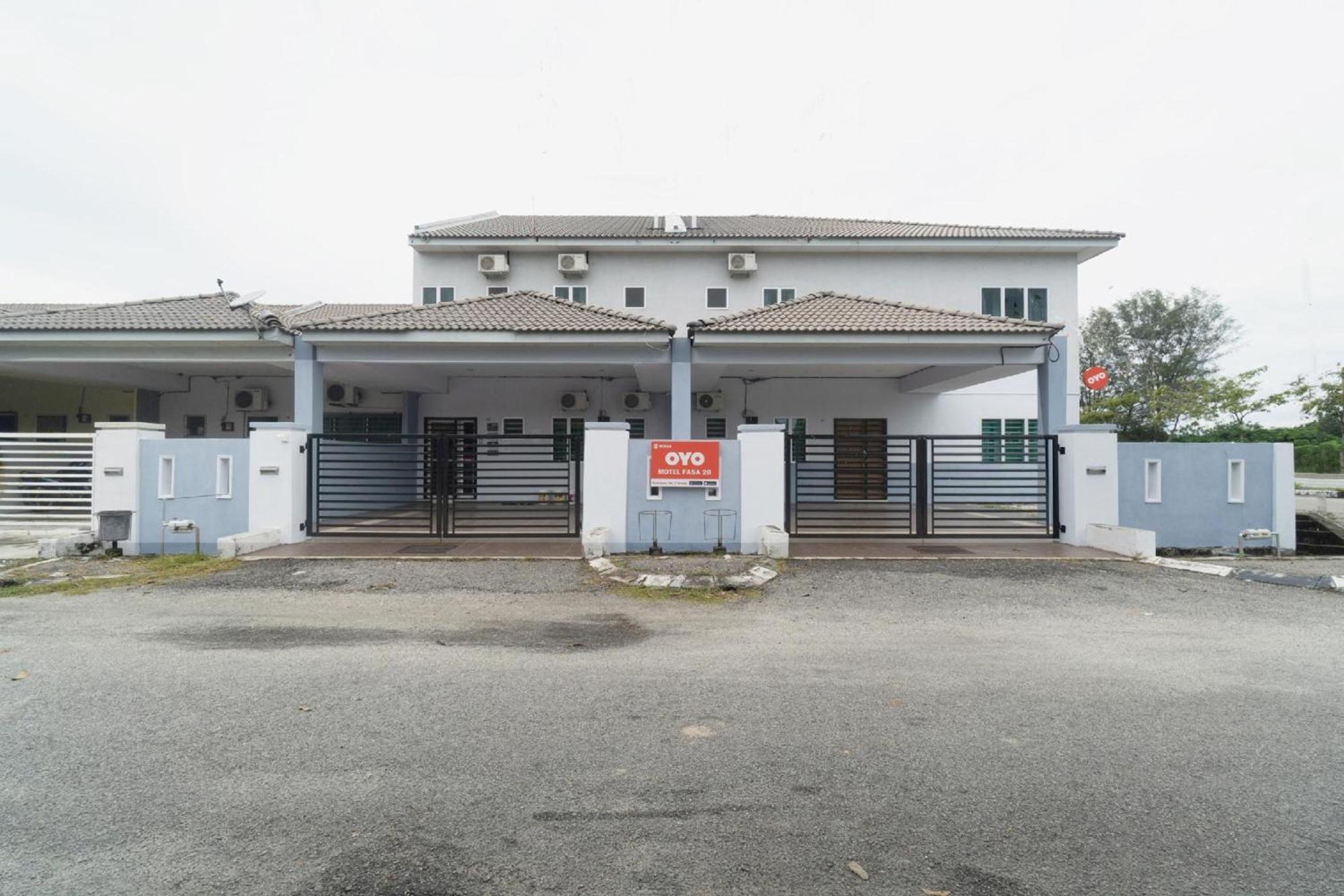 Oyo-90034法萨2B汽车旅馆 斯里曼绒 外观 照片